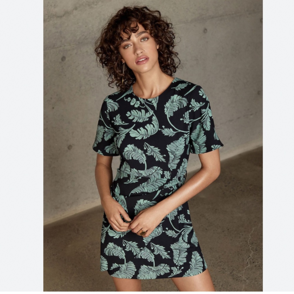 CINQ A SEPT "Bia" Crewneck Side-Tie Palm Print Dress NWOT/sz 4 - Picture 2 of 14